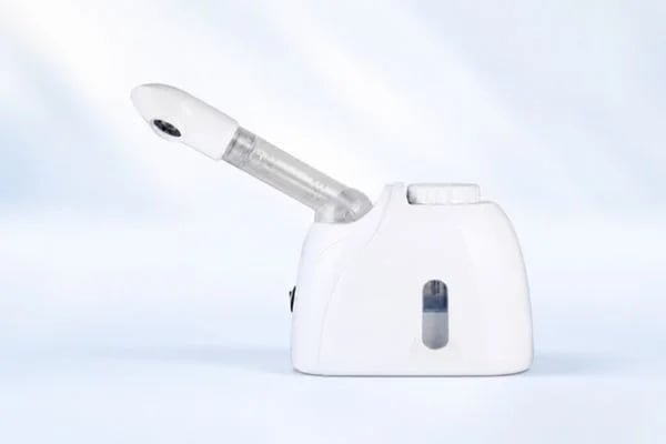 White KD33S warm-mist facial steamer with adjustable long nozzle